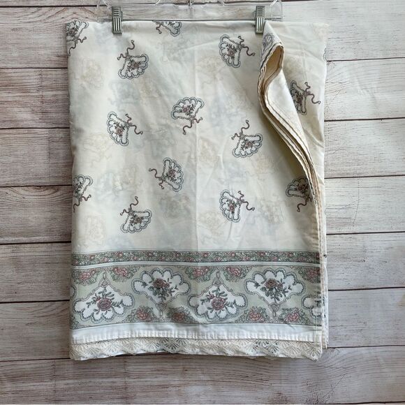 VINTAGE LOUIS NICHOLE FLAT SHEET AND 3 PILLOWCASES - Picture 9 of 11